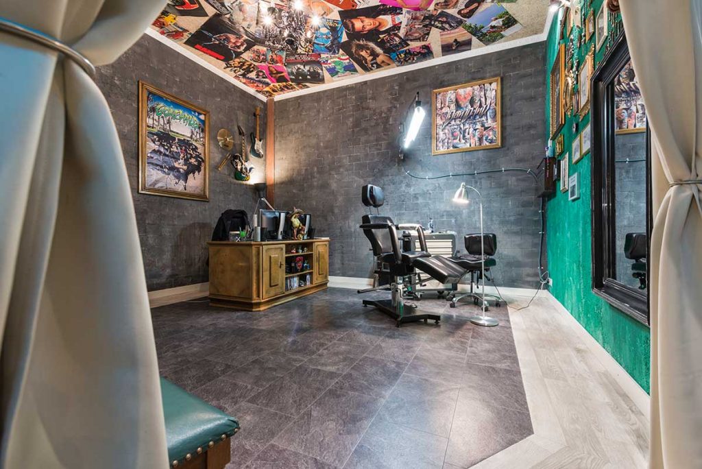 Dan's Tattoo Studio